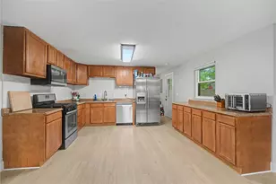 6798 Arnold Ave, Enon Vlg, OH 45323 - Photo 10
