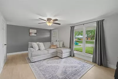 6798 Arnold Avenue, Enon Vlg, OH 45323 - Photo 8