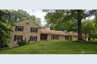 124 Amelia Drive, Eaton, OH 45320 - Photo 2
