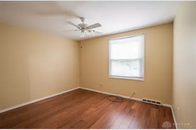 301 Topton Drive, Vandalia, OH 45377 - Photo 22