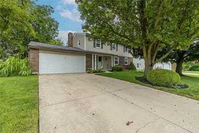 301 Topton Drive, Vandalia, OH 45377 - Photo 2