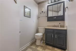 9010 S Normandy Ln, Dayton, OH 45458 - Photo 10