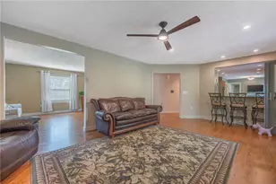 9010 S Normandy Ln, Dayton, OH 45458 - Photo 6