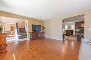 9010 S Normandy Ln, Dayton, OH 45458 - Photo 4