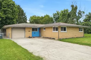 1244 Linda Ln, Fairborn, OH 45324 - Photo 2