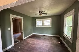 124 S West End Ave, Dayton, OH 45417 - Photo 14