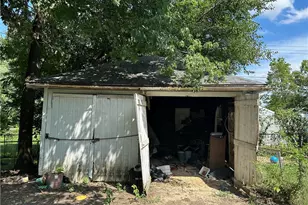 124 S West End Ave, Dayton, OH 45417 - Photo 4