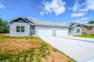 681 Waldsmith Way, Vandalia, OH 45377 - Photo 1