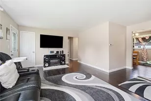 2313 Candlewood Dr, Kettering, OH 45419 - Photo 10