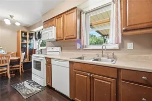 2313 Candlewood Dr, Kettering, OH 45419 - Photo 20