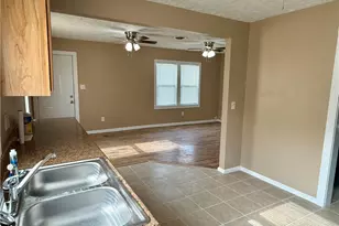 231 W Dayton-Yellow Springs Rd, Fairborn, OH 45324 - Photo 6