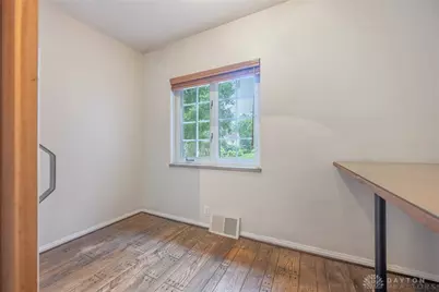 125 Napoleon Drive, Dayton, OH 45429 - Photo 12