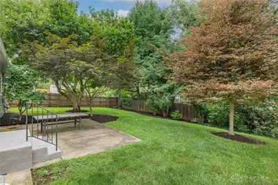 125 Napoleon Drive, Dayton, OH 45429 - Photo 26