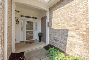 621 Carrick Dr, Washington Twp, OH 45458 - Photo 2