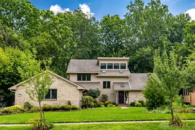 570 Rustic Trail, Beavercreek, OH 45434 - Photo 2