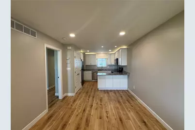 16 Chestnut Street #3, Englewood, OH 45322 - Photo 2