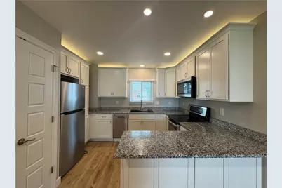 16 Chestnut Street #3, Englewood, OH 45322 - Photo 4