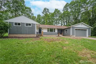 759 N Hampton Rd, Bethel Twp, OH 45504 - Photo 4
