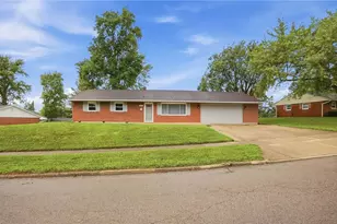 2821 Powhattan Pl, Kettering, OH 45420 - Photo 1