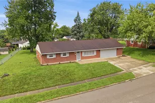 2821 Powhattan Pl, Kettering, OH 45420 - Photo 2