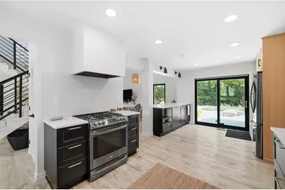 511 W Whipp Road, Dayton, OH 45459 - Photo 8