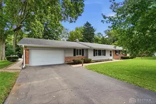 5544 Waterloo Rd, Washington Twp, OH 45459 - Photo 4