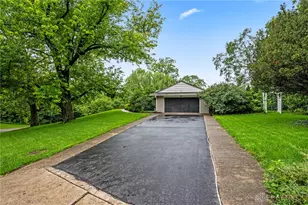 101 Thruston Blvd, Oakwood, OH 45409 - Photo 20