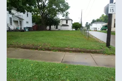 327 N Yellow Springs Street, Springfield, OH 45504 - Photo 1