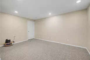 100 Greendale Dr, Kettering, OH 45429 - Photo 34