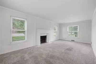 100 Greendale Drive, Kettering, OH 45429 - Photo 8