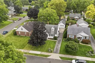 3081 Mirimar St, Kettering, OH 45409 - Photo 2