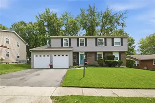 5320 Honeyleaf Way, Riverside, OH 45424 - Photo 2