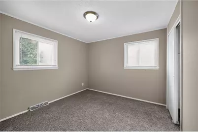 5279 Ferngrove Drive, Dayton, OH 45432 - Photo 12