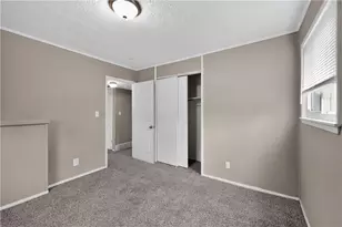 5279 Ferngrove Dr, Dayton, OH 45432 - Photo 8