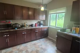 829 Southview Dr, Clayton, OH 45322 - Photo 4