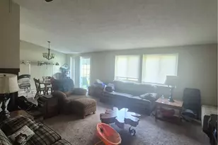 829 Southview Dr, Clayton, OH 45322 - Photo 2