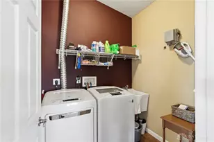 1376 Ironwood Dr, Turtlecreek Twp, OH 45036 - Photo 24