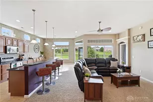 1376 Ironwood Dr, Turtlecreek Twp, OH 45036 - Photo 8