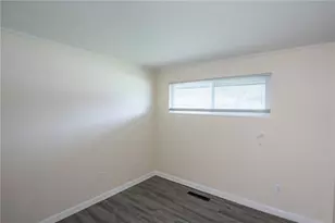 4689 Loxley Dr, West Carrollton, OH 45439 - Photo 2