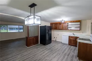 4689 Loxley Dr, West Carrollton, OH 45439 - Photo 6