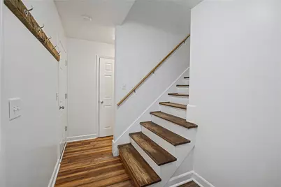 315 Locust View Way, Troy, OH 45373 - Photo 8
