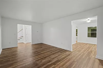 315 Locust View Way, Troy, OH 45373 - Photo 12