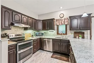 2335 Black Oak Dr, Troy, OH 45373 - Photo 8