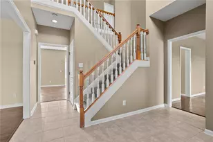 1600 Sunnington Grove Dr, Dayton, OH 45458 - Photo 4