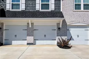 2677 Verdant Ln, Fairborn, OH 45324 - Photo 6