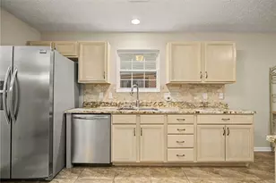 9360 Sawgrass Dr, Miamisburg, OH 45342 - Photo 18