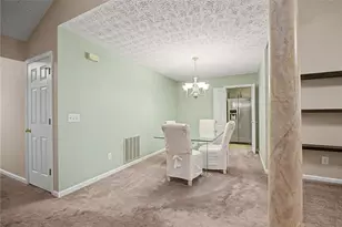 9360 Sawgrass Dr, Miamisburg, OH 45342 - Photo 10
