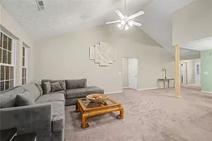 9360 Sawgrass Dr, Miamisburg, OH 45342 - Photo 8