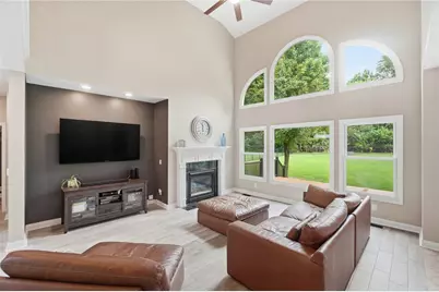 7260 Stone Ridge Drive, Springboro, OH 45066 - Photo 2