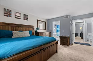 8475 Woodgrove Dr, Washington Twp, OH 45458 - Photo 20